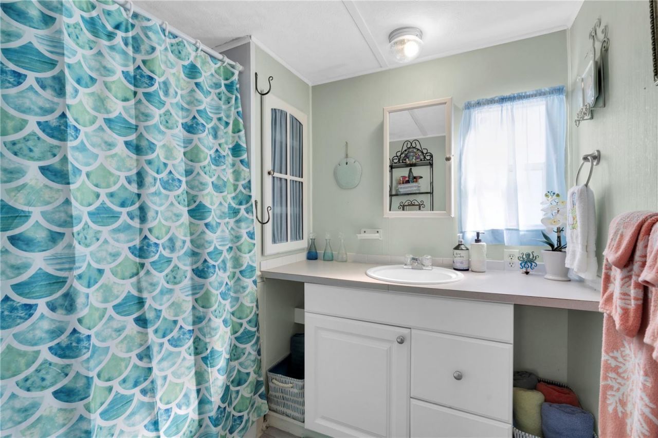 7801 34th Avenue N, Unit 27, Saint Petersburg, FL 33710 Photo