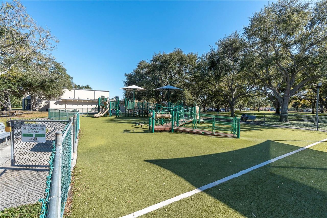 7801 34th Avenue N, Unit 27, Saint Petersburg, FL 33710 Photo