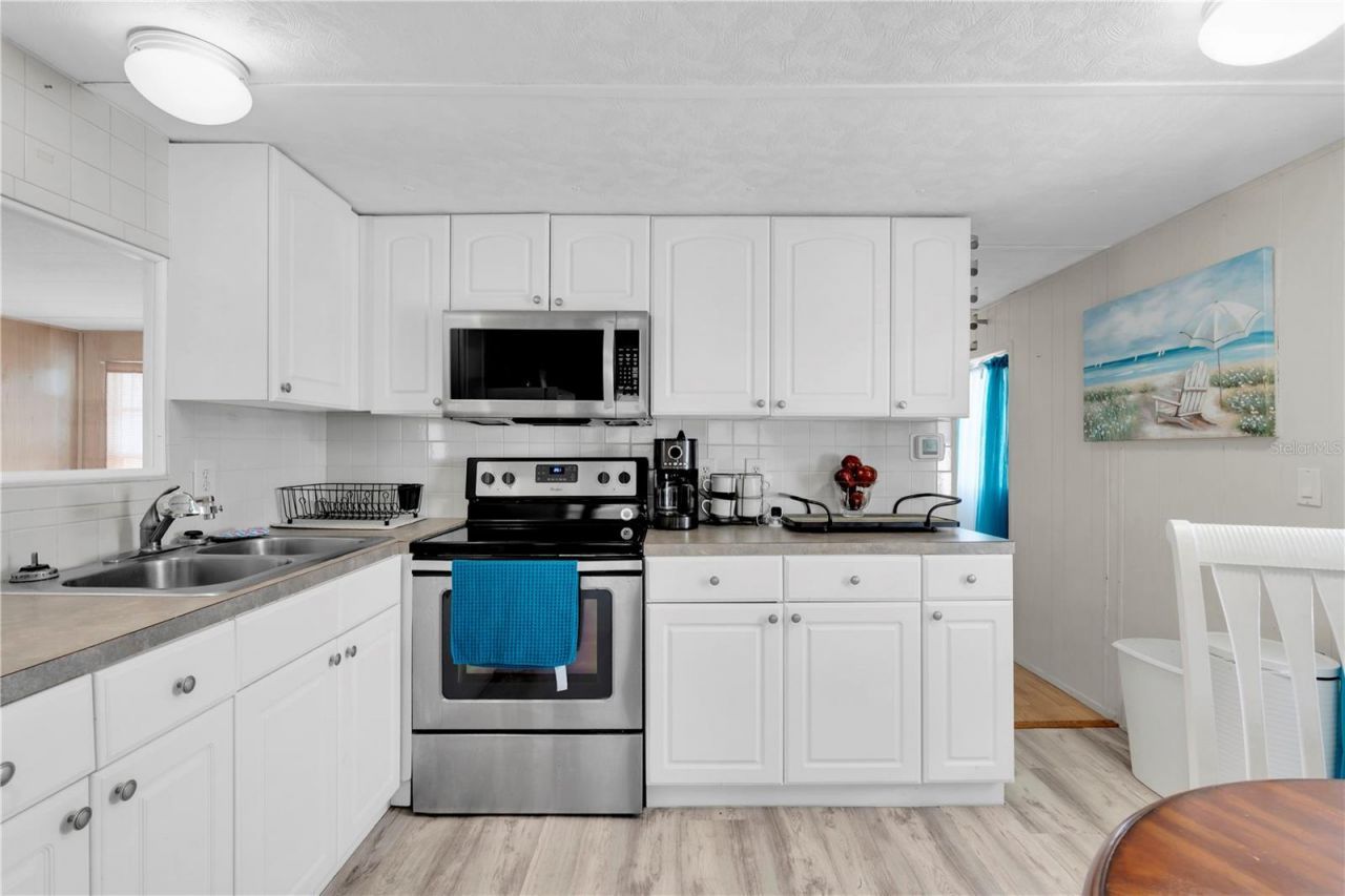 7801 34th Avenue N, Unit 27, Saint Petersburg, FL 33710 Photo