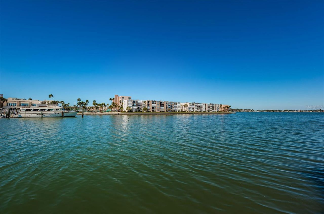 7420 Bay Island Drive S, Unit 171, South Pasadena, FL 33707 Photo