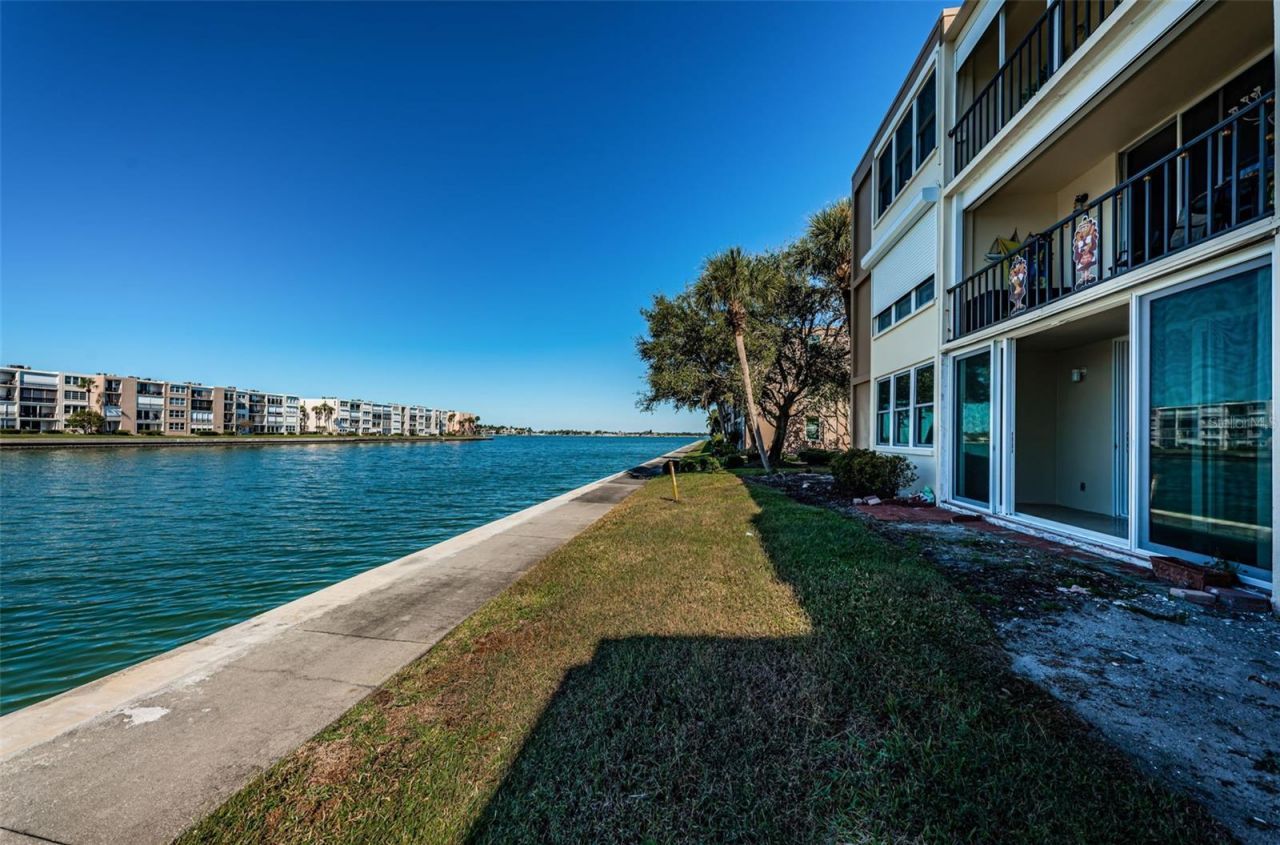7420 Bay Island Drive S, Unit 171, South Pasadena, FL 33707 Photo