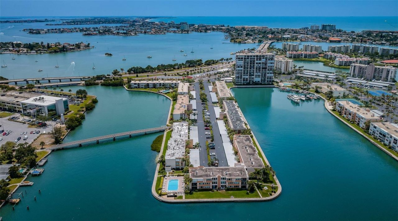7420 Bay Island Drive S, Unit 171, South Pasadena, FL 33707 Photo