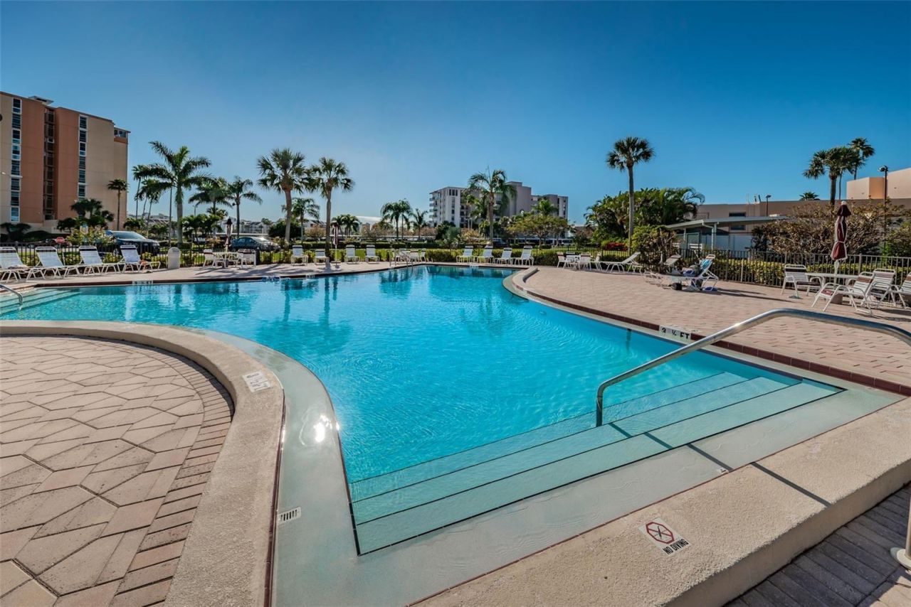 7420 Bay Island Drive S, Unit 171, South Pasadena, FL 33707 Photo