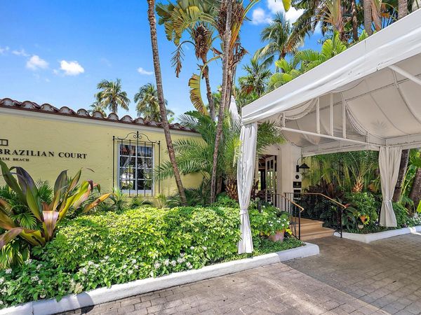 301 Australian Avenue, Unit 305, Palm Beach, FL 33480