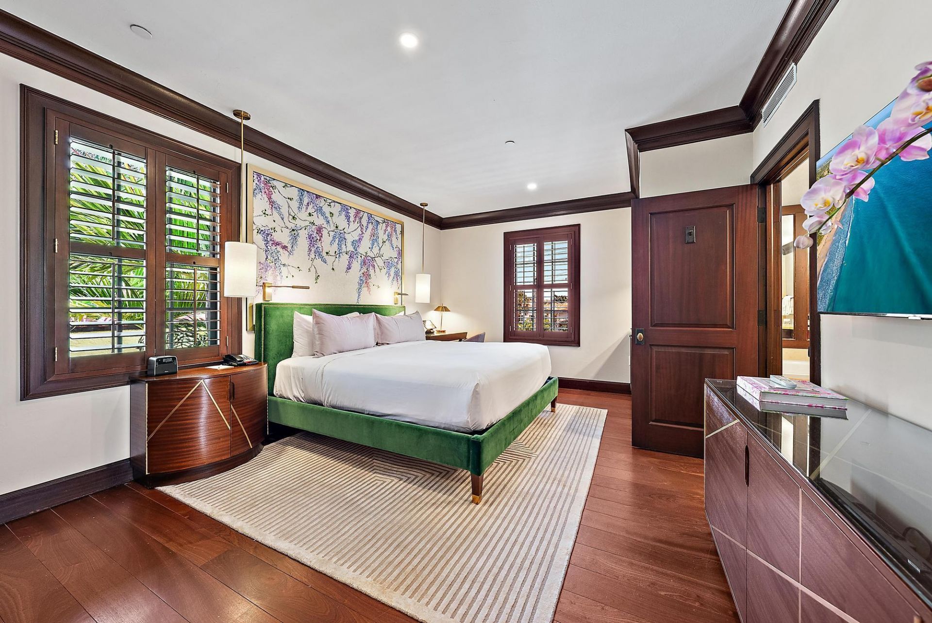 301 Australian Avenue, Unit 305, Palm Beach, FL 33480 Photo