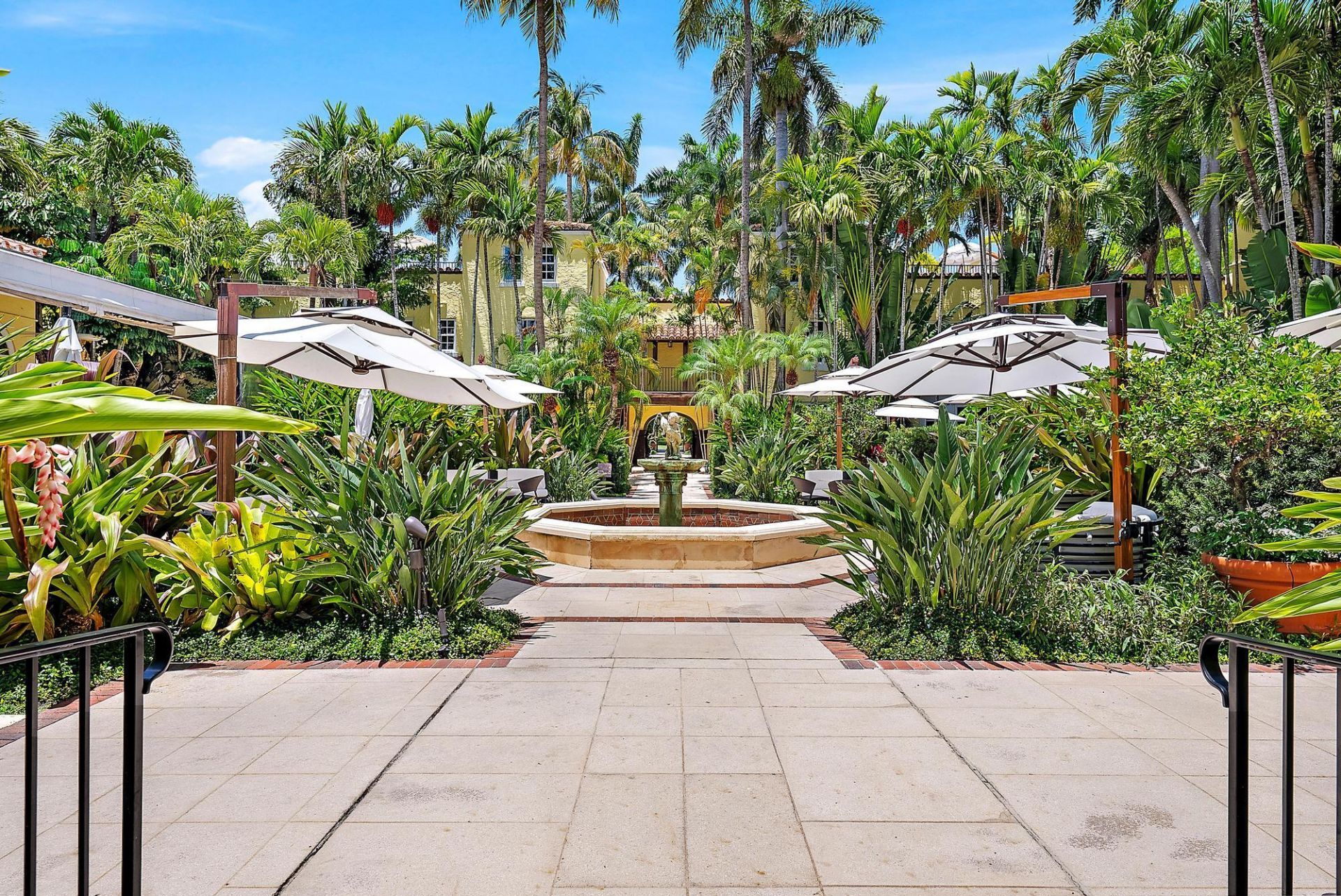 301 Australian Avenue, Unit 301, Palm Beach, FL 33480 Photo