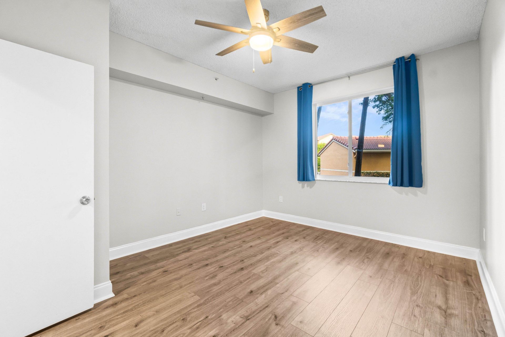 1000 Scotia Drive, Unit 105, Hypoluxo, FL 33462 Photo