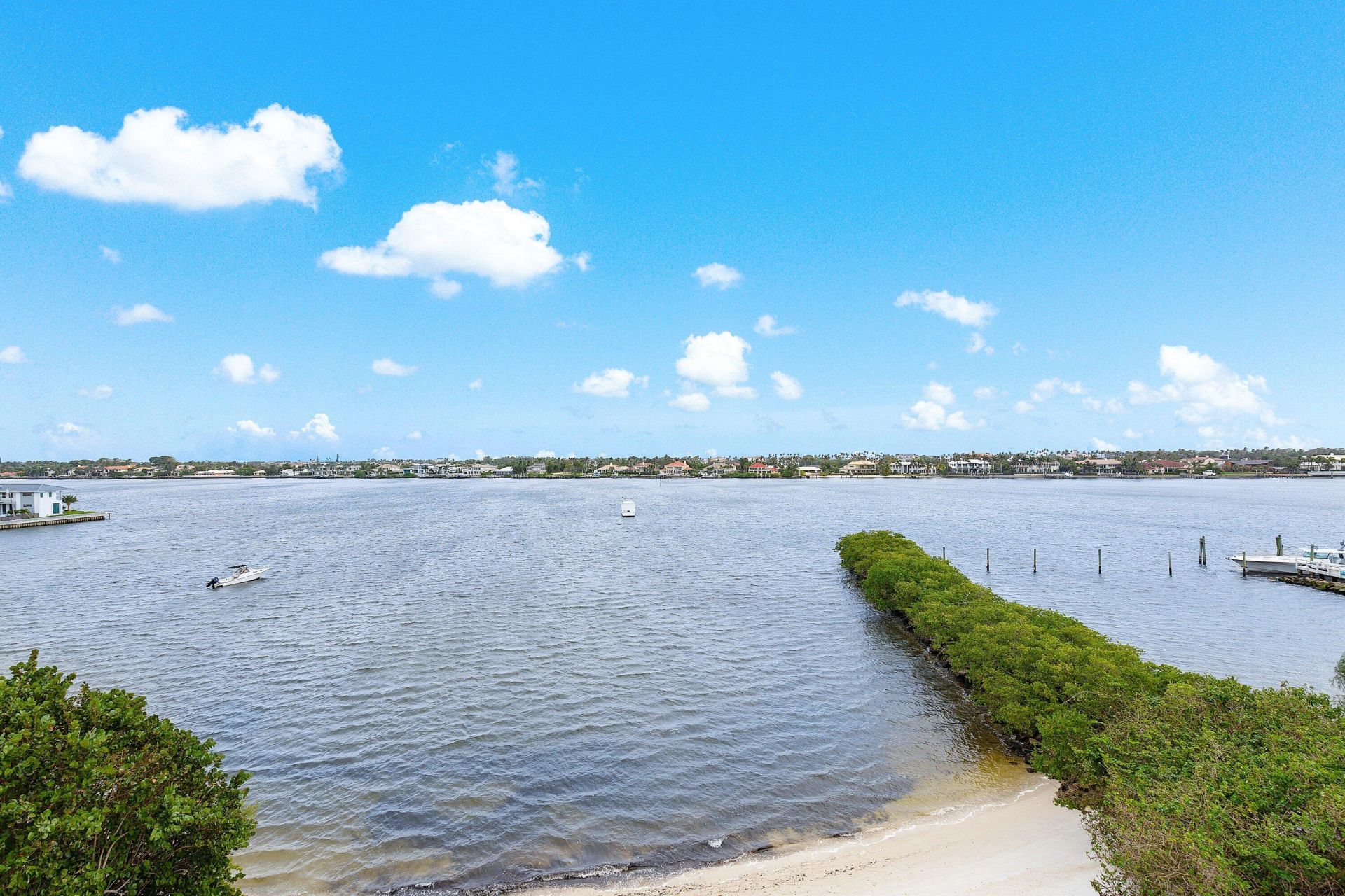 1000 Scotia Drive, Unit 105, Hypoluxo, FL 33462 Photo