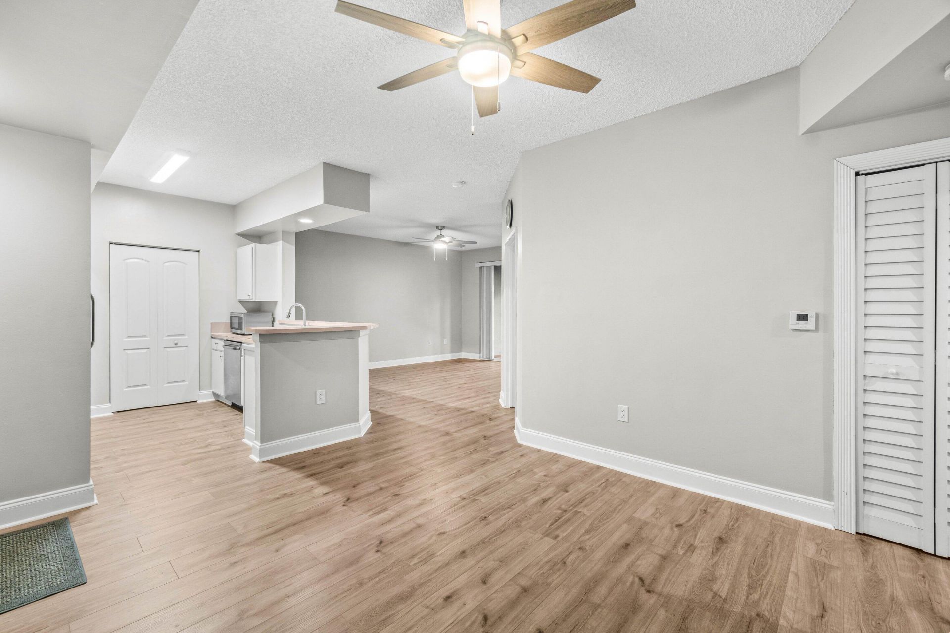 1000 Scotia Drive, Unit 105, Hypoluxo, FL 33462 Photo