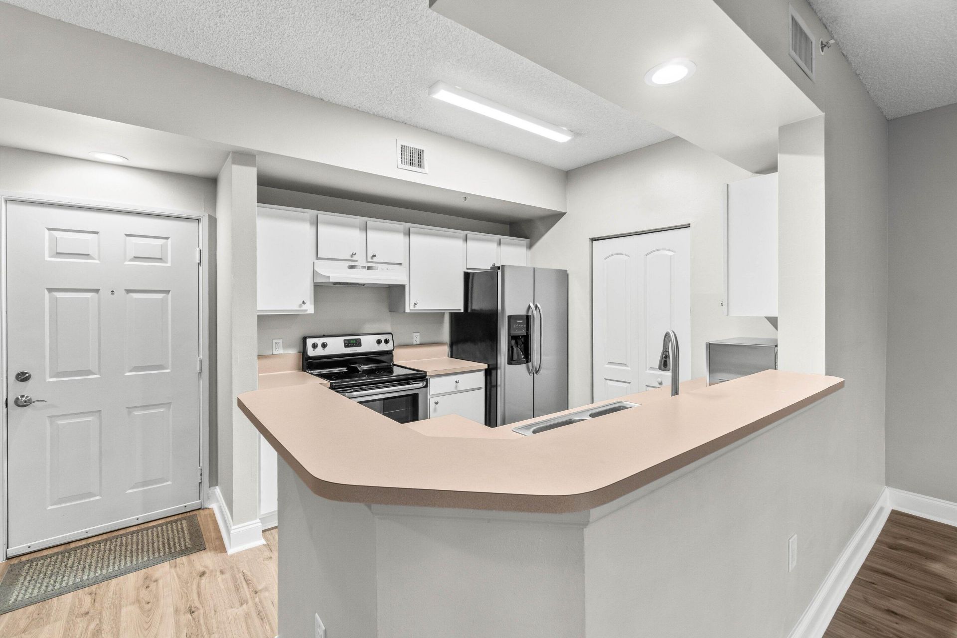 1000 Scotia Drive, Unit 105, Hypoluxo, FL 33462 Photo