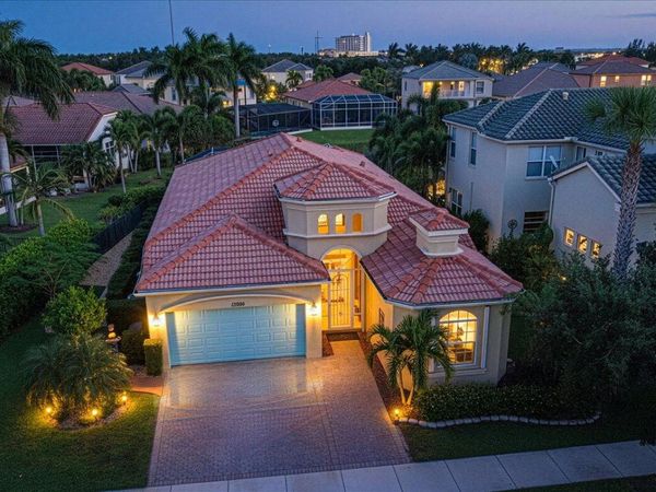 11098 SW Wyndham Way, Port St. Lucie, FL 34987