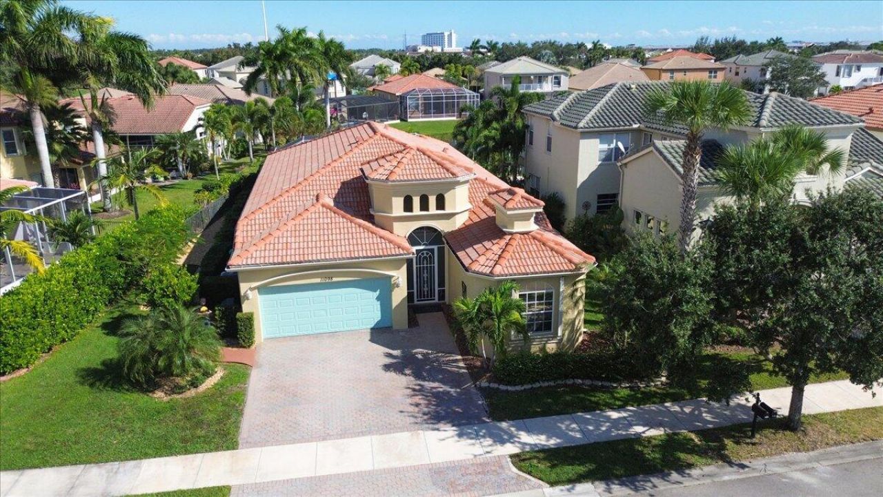 11098 SW Wyndham Way, Port Saint Lucie, FL 34987 Photo