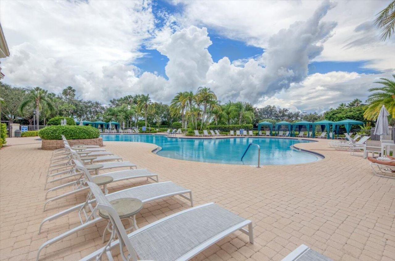 11098 SW Wyndham Way, Port Saint Lucie, FL 34987 Photo