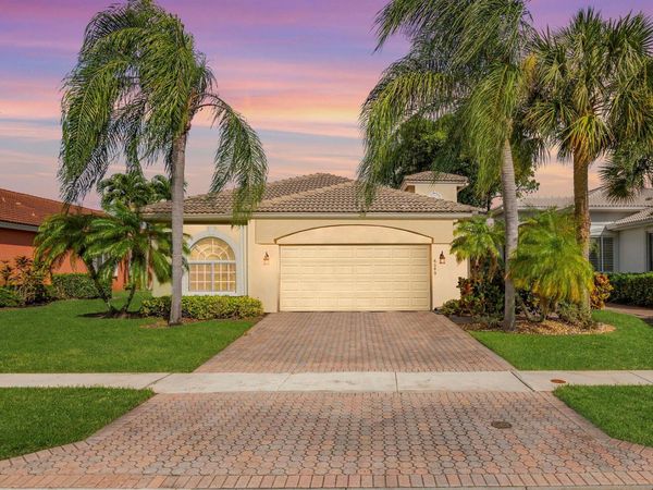 8089 Brindisi Lane, Boynton Beach, FL 33472