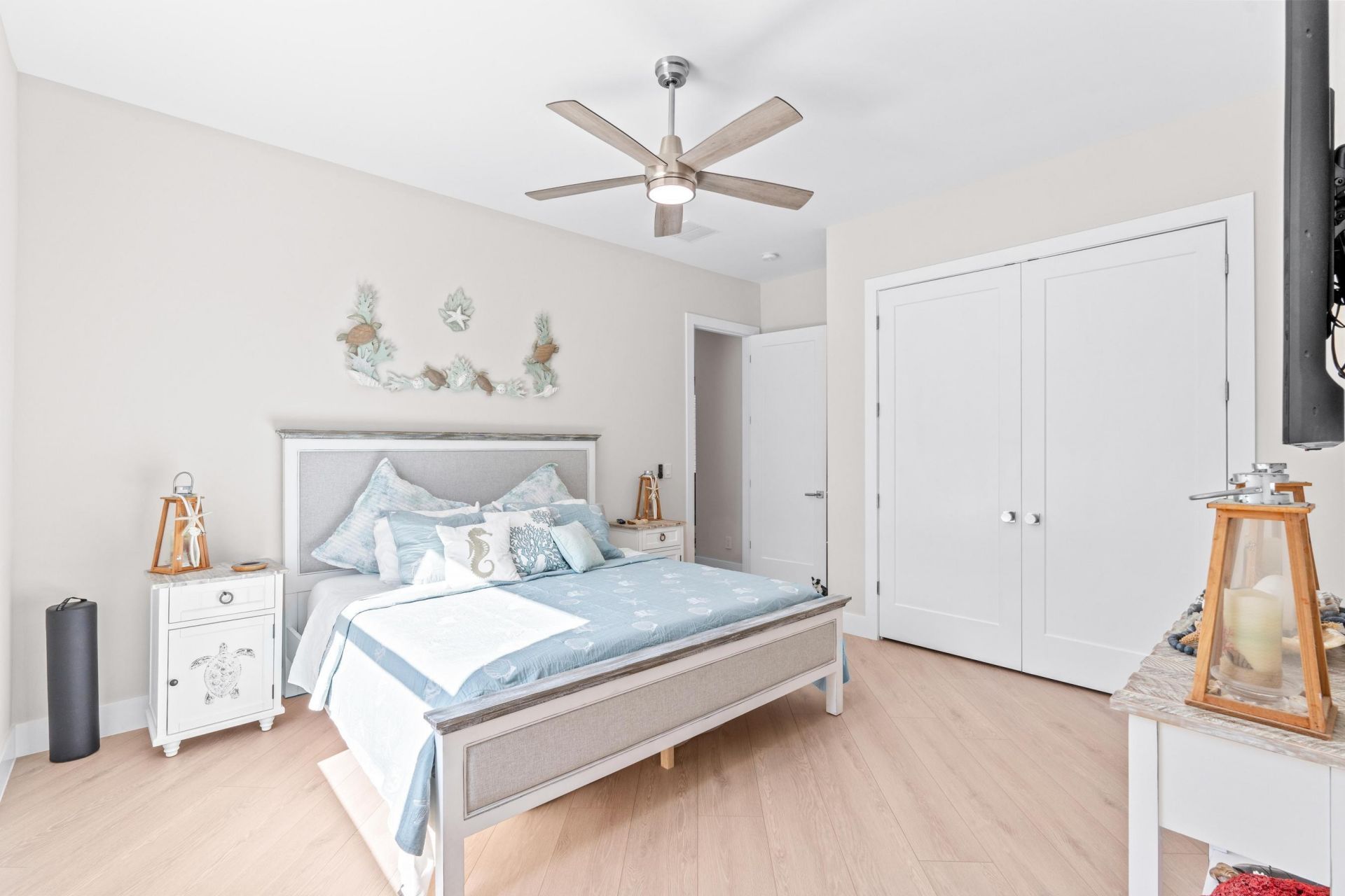 8425 Apache Boulevard, The Acreage, FL 33470 Photo