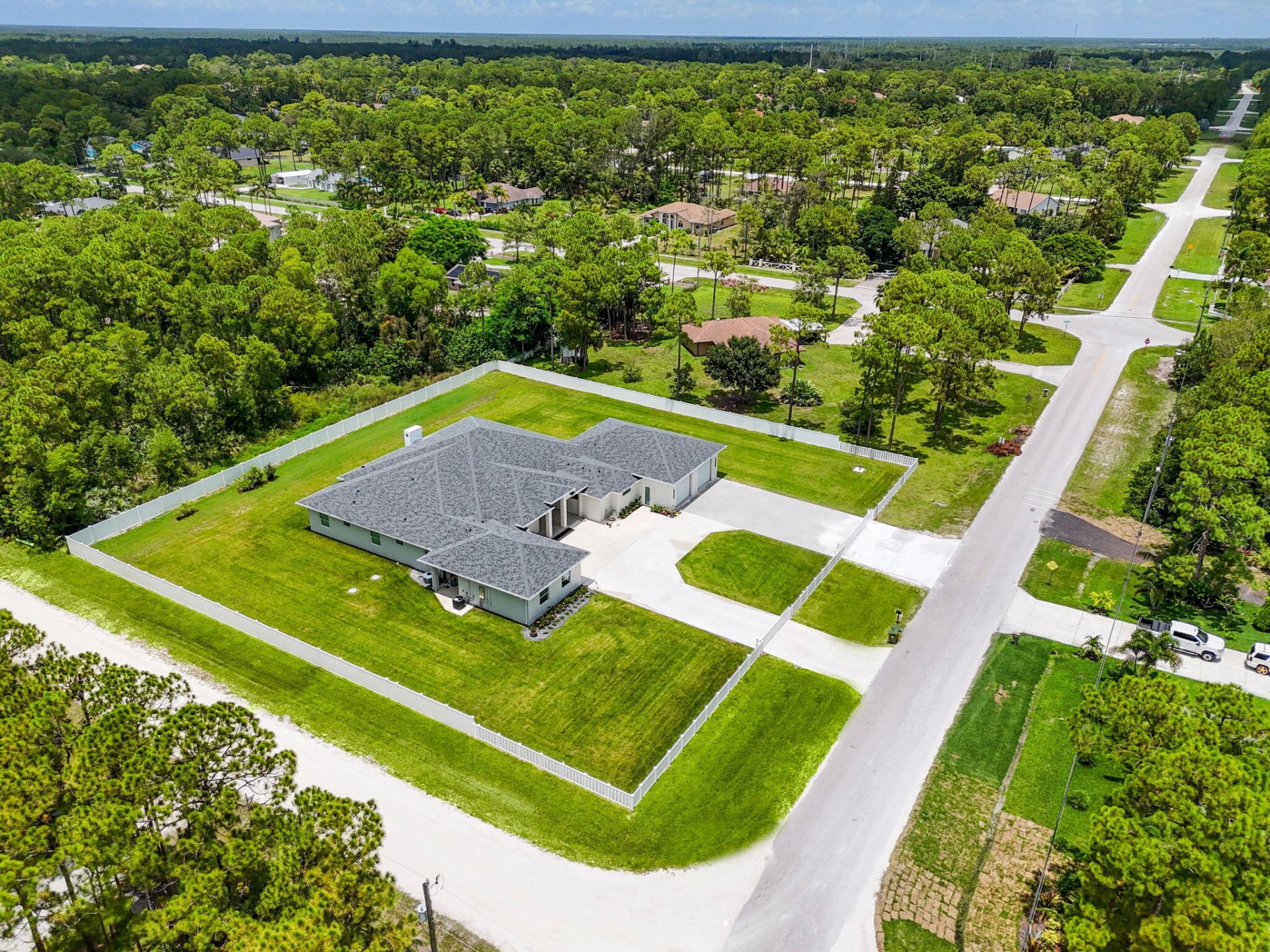8425 Apache Boulevard, The Acreage, FL 33470 Photo