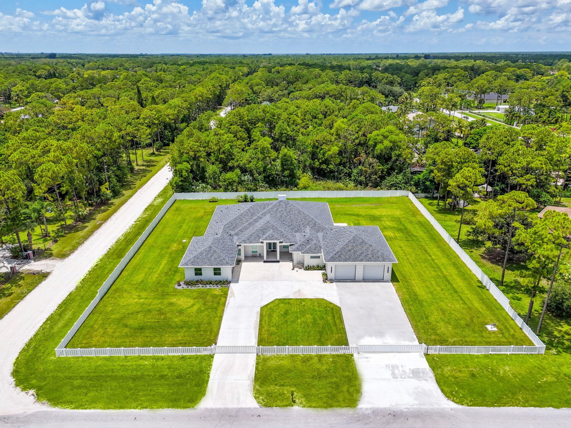 8425 Apache Boulevard, The Acreage, FL 33470 Photo