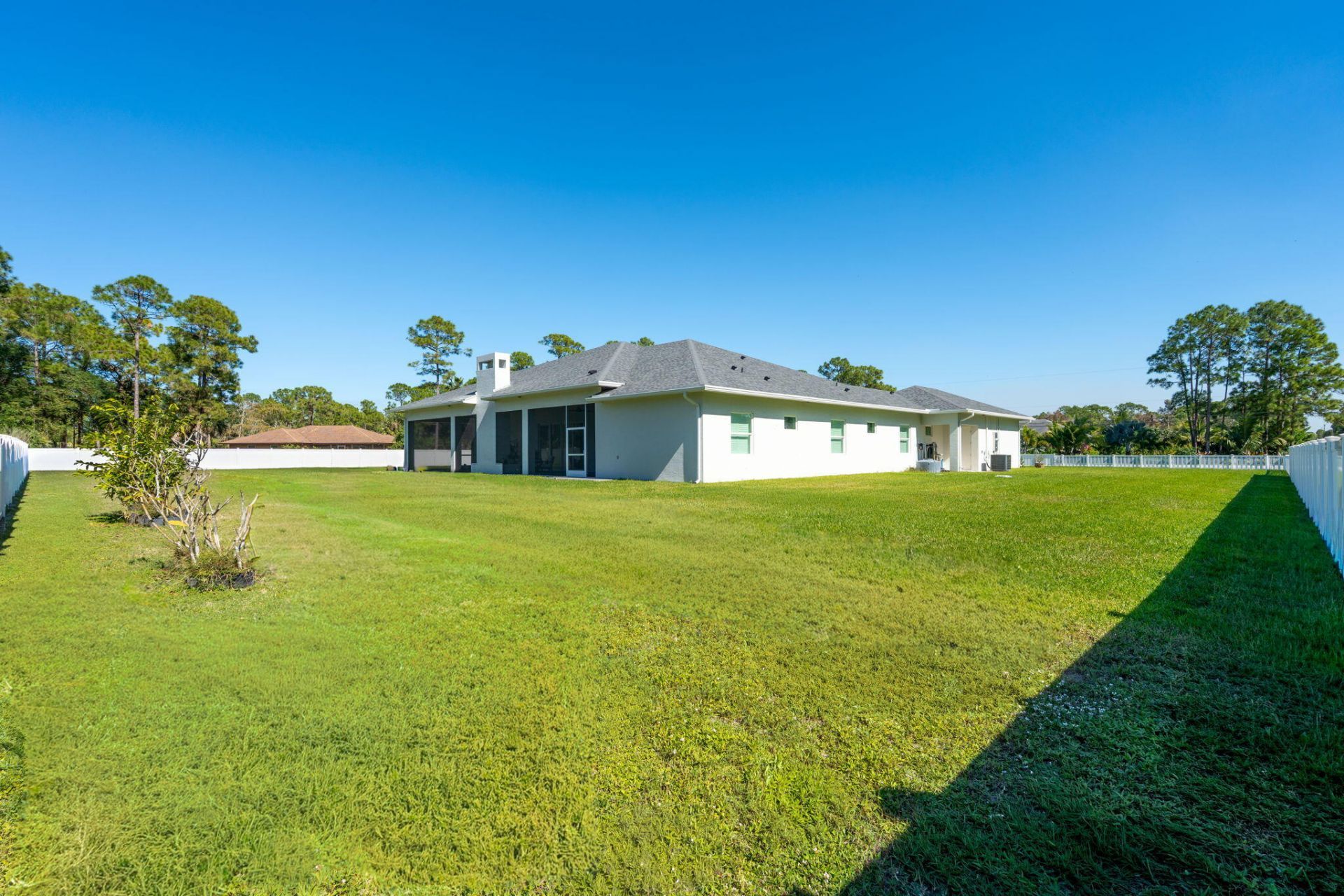 8425 Apache Boulevard, The Acreage, FL 33470 Photo