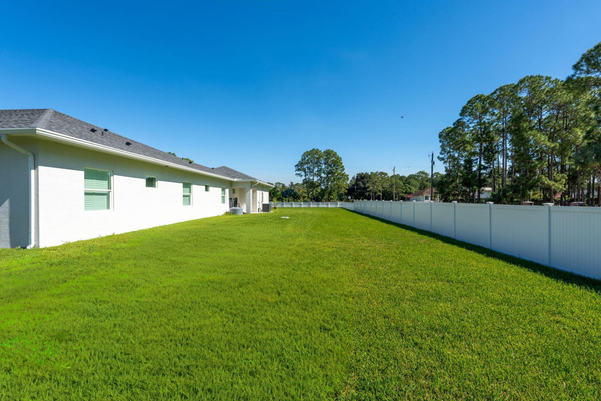 8425 Apache Boulevard, The Acreage, FL 33470 Photo