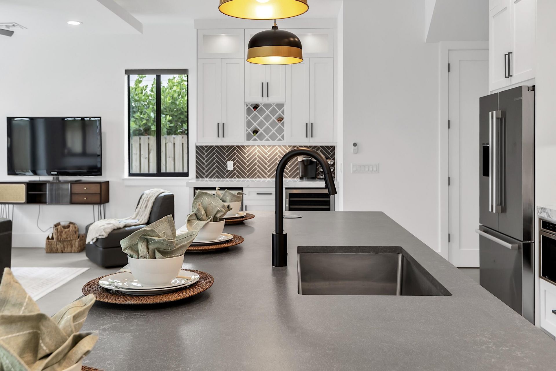 1517 N Lakeside Drive, Lake Worth Beach, FL 33460 Photo