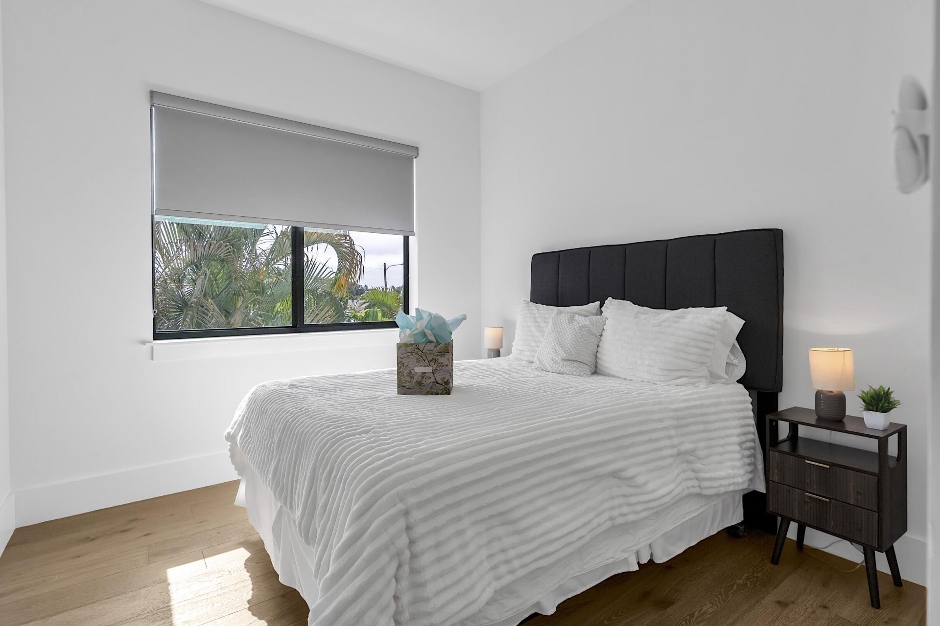 1517 N Lakeside Drive, Lake Worth Beach, FL 33460 Photo