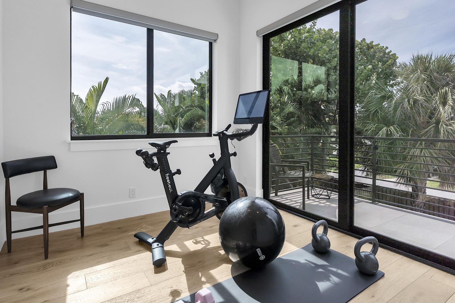 1517 N Lakeside Drive, Lake Worth Beach, FL 33460 Photo