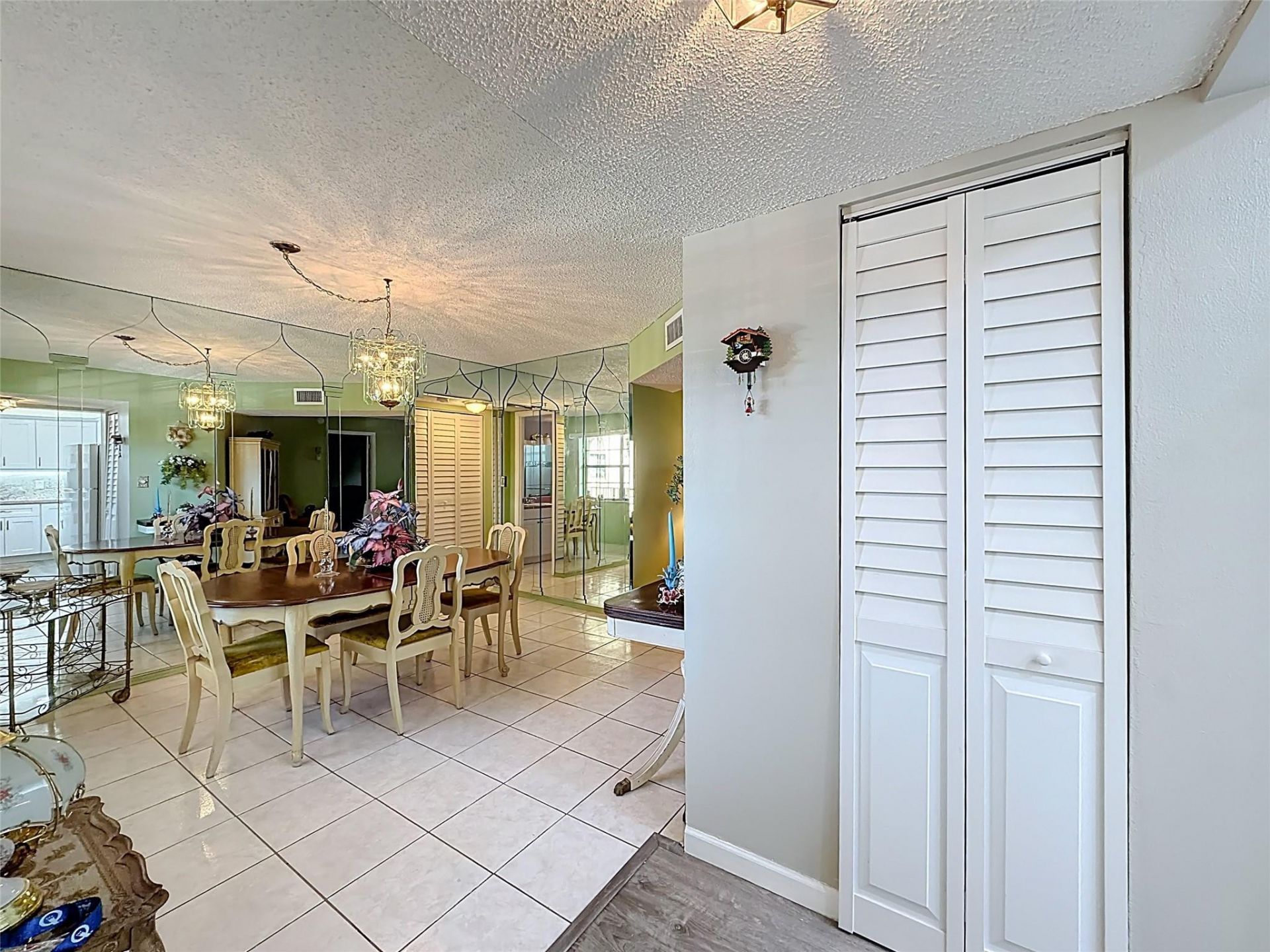 4211 NW 41st Street, Unit 205, Lauderdale Lakes, FL 33319 Photo