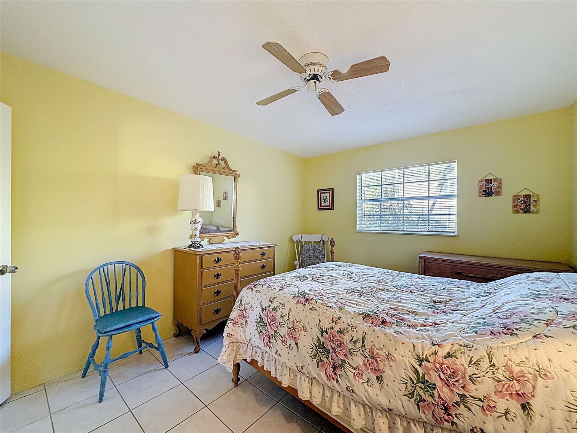 4211 NW 41st Street, Unit 205, Lauderdale Lakes, FL 33319 Photo