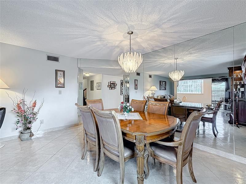 4930 E Sabal Palm Boulevard, Unit 301, Tamarac, FL 33319 Photo