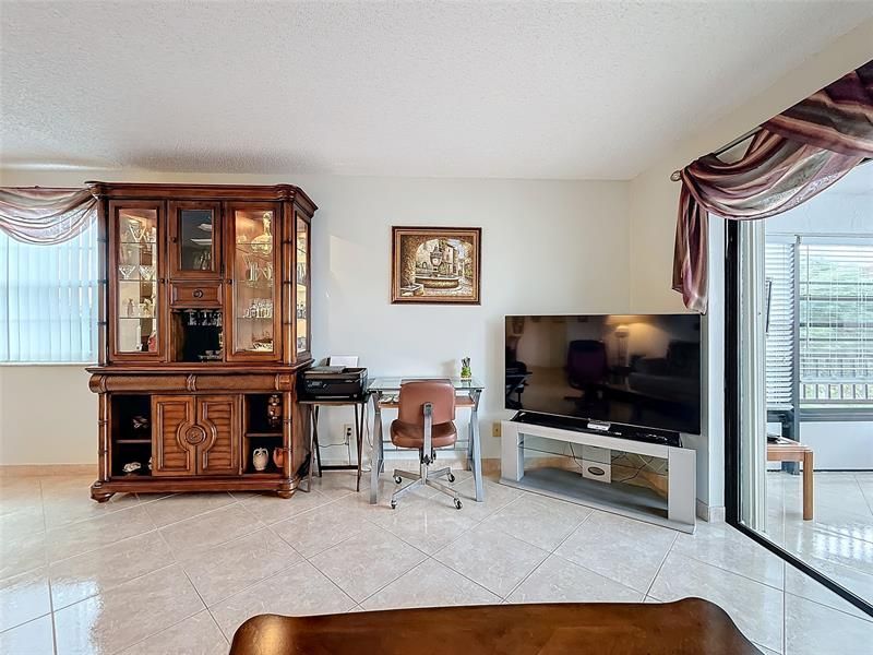 4930 E Sabal Palm Boulevard, Unit 301, Tamarac, FL 33319 Photo