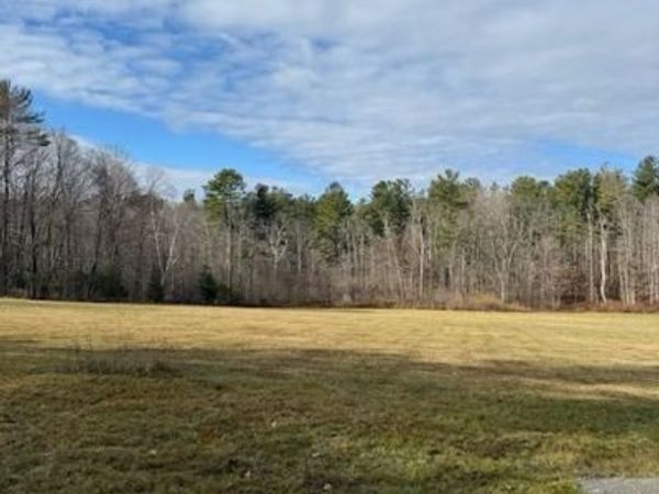 365 Churchill St, Pittsfield, MA 01201