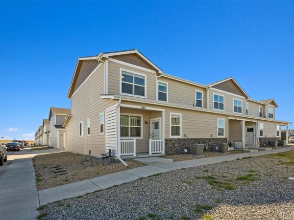 265 S 4th Court , Deer Trail, CO 80105