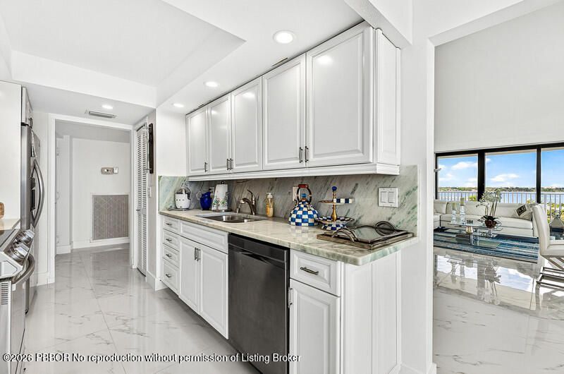 3360 S Ocean Boulevard, Unit 6CII, Palm Beach, FL 33480 Photo