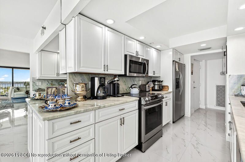 3360 S Ocean Boulevard, Unit 6CII, Palm Beach, FL 33480 Photo