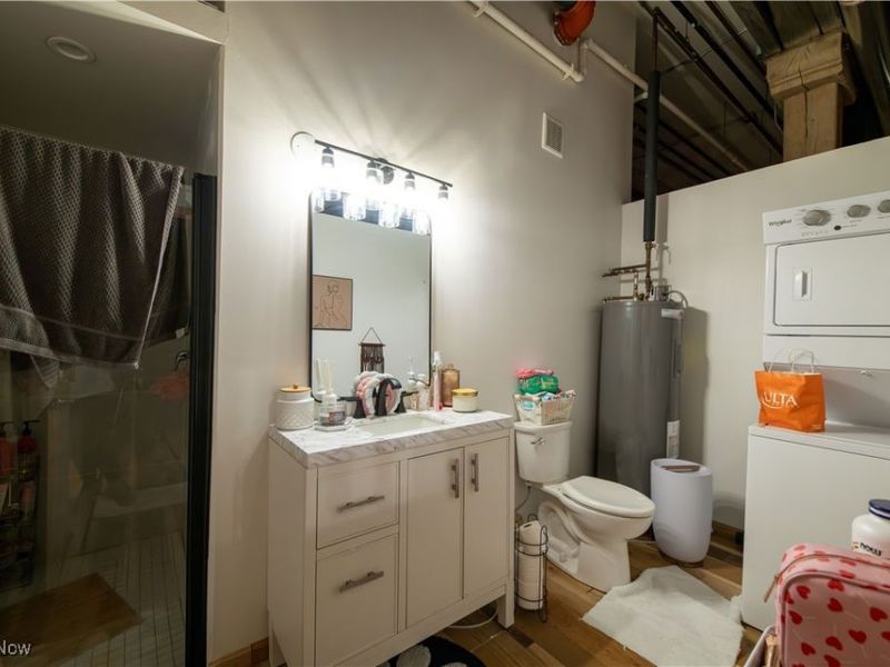 635 W Lakeside Avenue, Unit 126-A, Cleveland, OH 44113 Photo 20