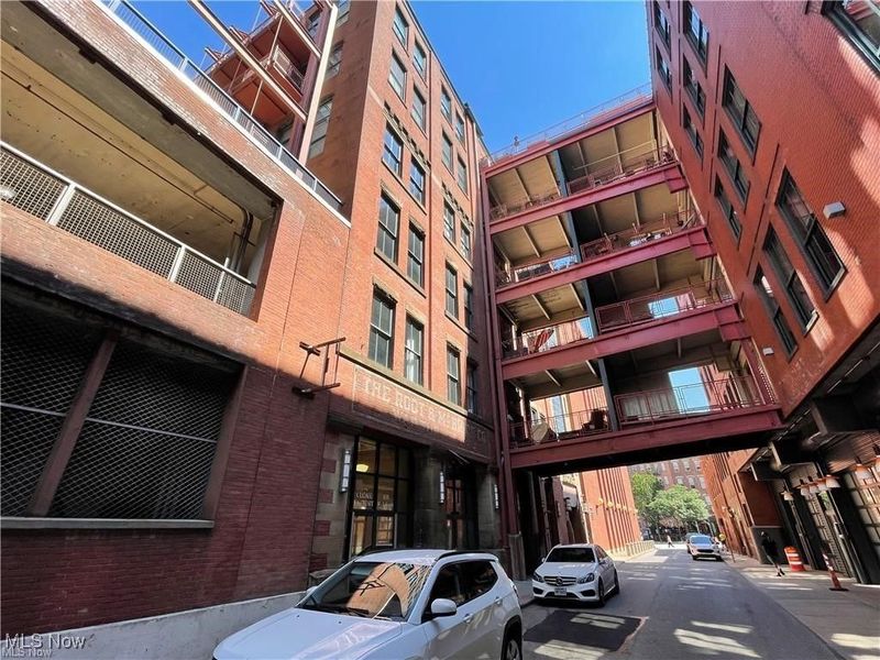 635 W Lakeside Avenue, Unit 126-A, Cleveland, OH 44113 Photo 8