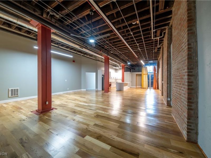 635 W Lakeside Avenue, Unit 126-A, Cleveland, OH 44113 Photo 9