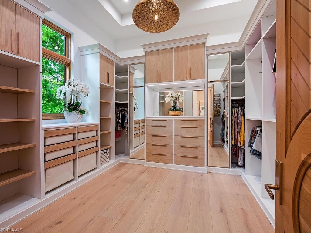 860 Admiralty Parade E, Naples, FL 34102 Photo