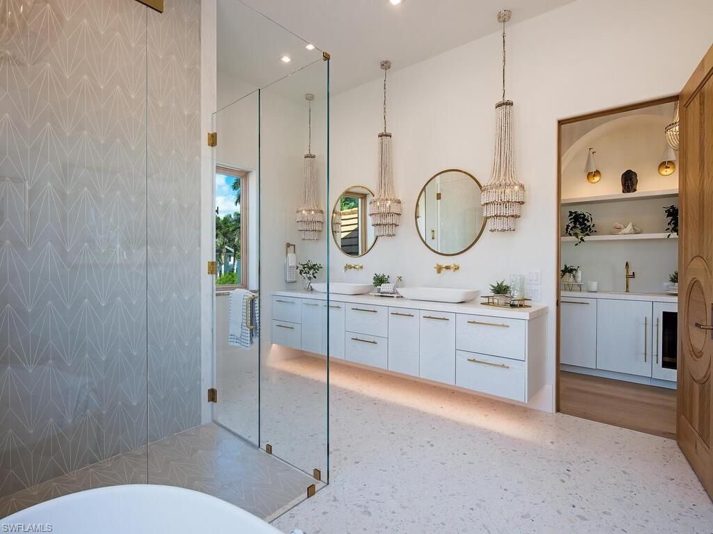 860 Admiralty Parade E, Naples, FL 34102 Photo