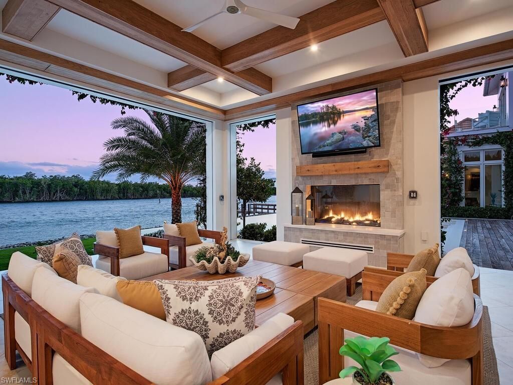 860 Admiralty Parade E, Naples, FL 34102 Photo