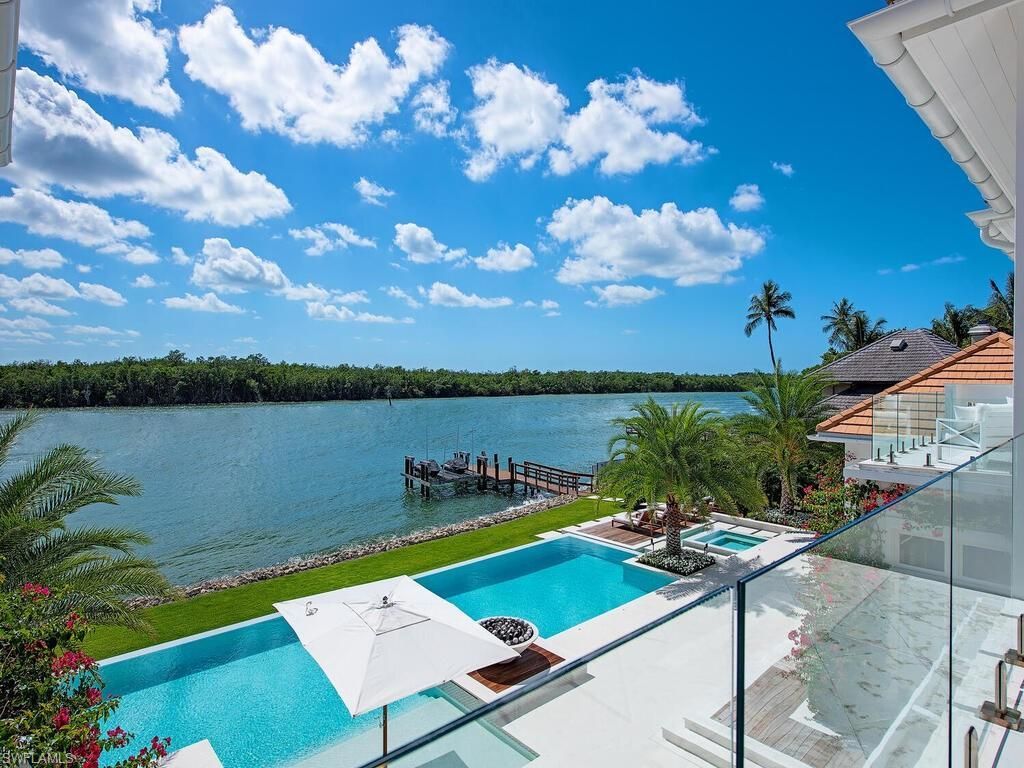 860 Admiralty Parade E, Naples, FL 34102 Photo