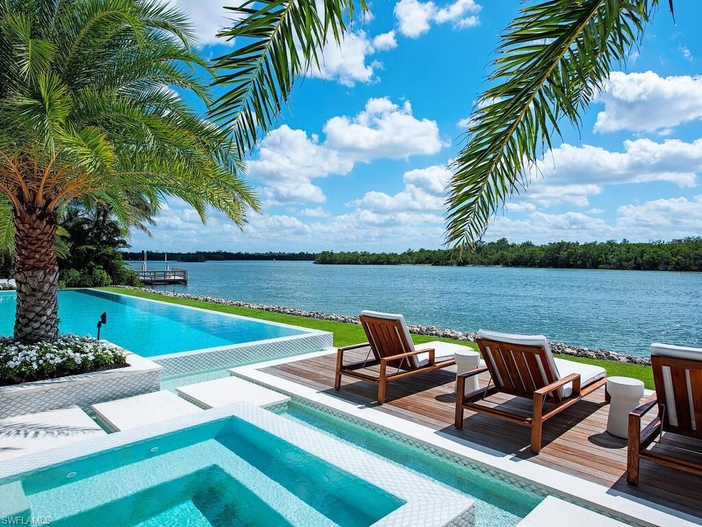 860 Admiralty Parade E, Naples, FL 34102 Photo