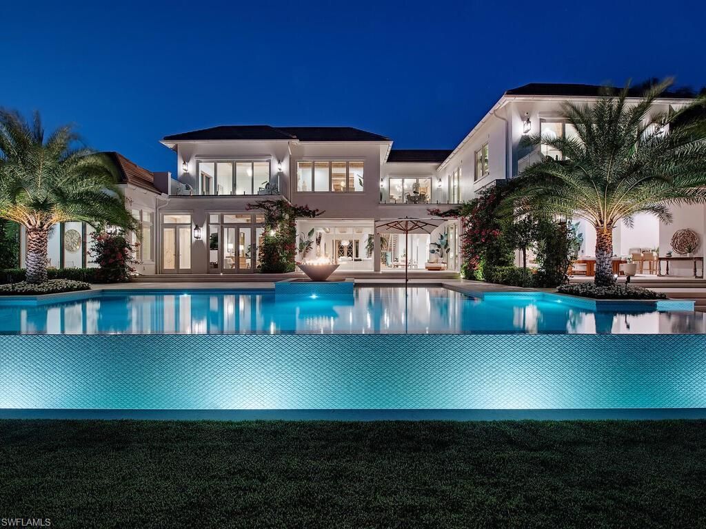 860 Admiralty Parade E, Naples, FL 34102 Photo