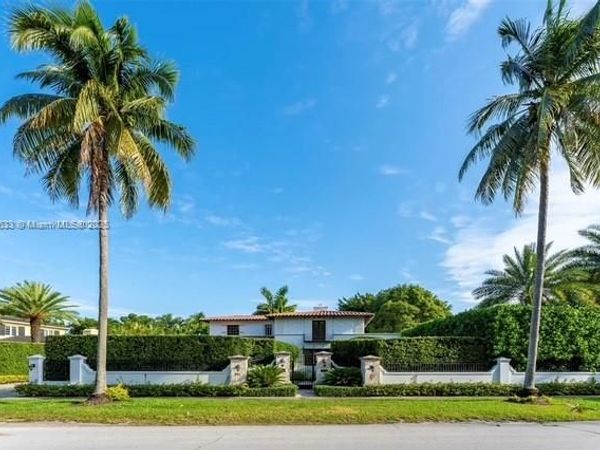 611 N Greenway Dr, Coral Gables, FL 33134