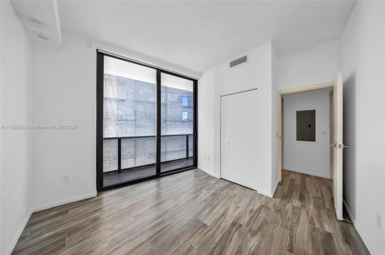 801 S Miami Ave, Unit 5204, Miami, FL 33130 Photo