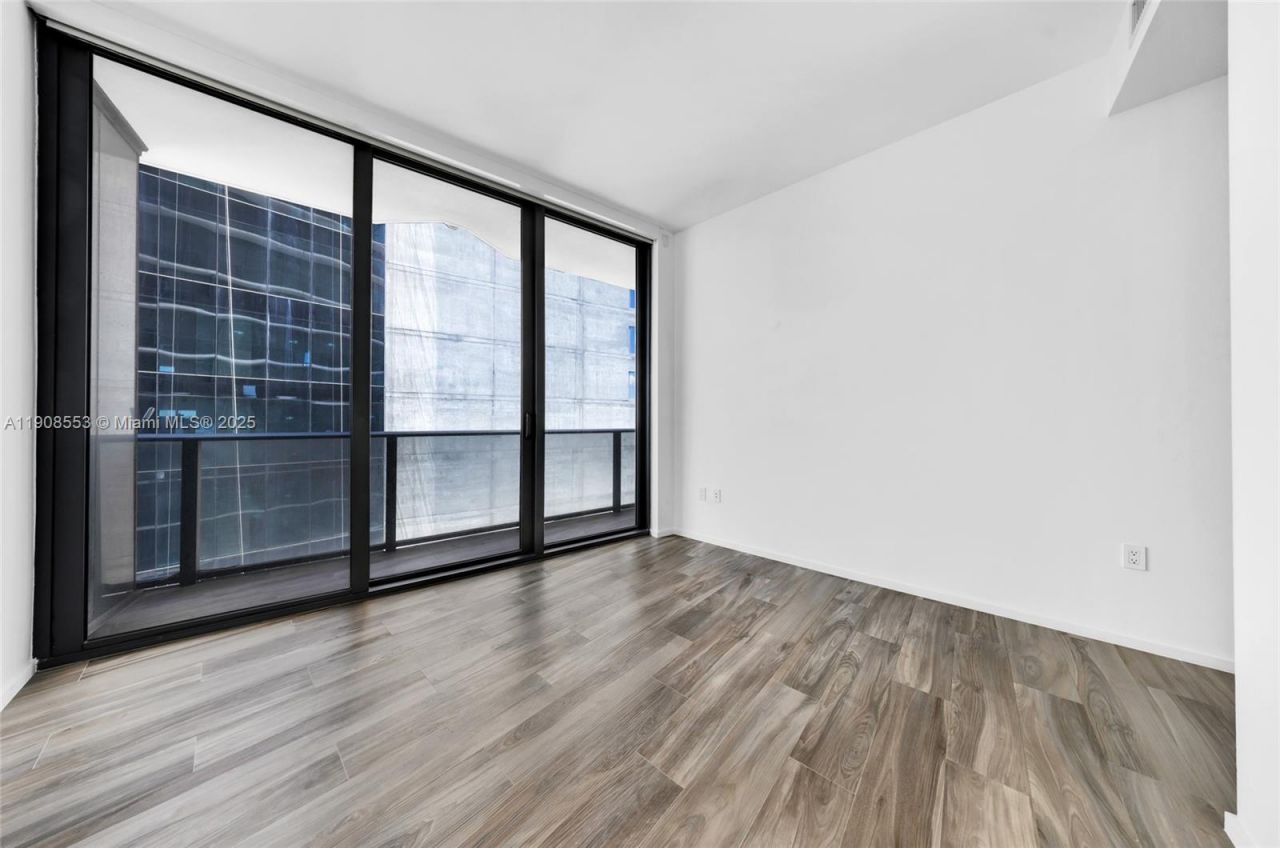 801 S Miami Ave, Unit 5204, Miami, FL 33130 Photo