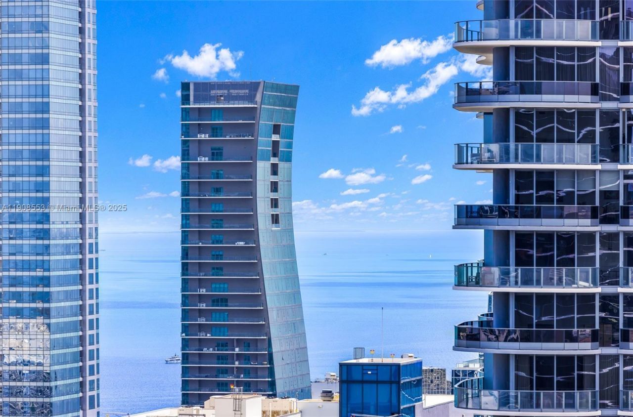 801 S Miami Ave, Unit 5204, Miami, FL 33130 Photo