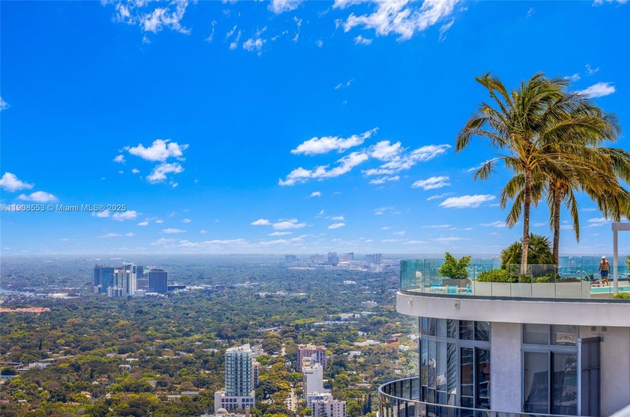 801 S Miami Ave, Unit 5204, Miami, FL 33130 Photo