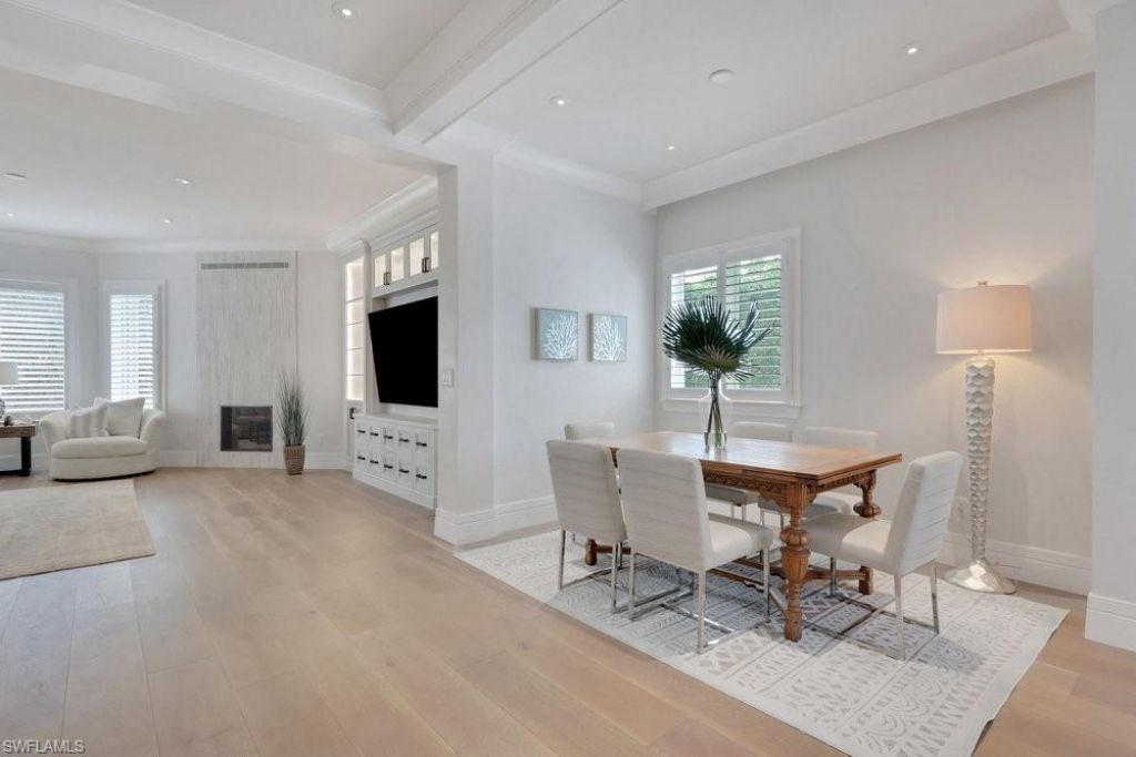 678 Katemore Ln, Naples, FL 34108 Photo