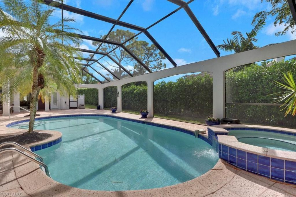 678 Katemore Ln, Naples, FL 34108 Photo